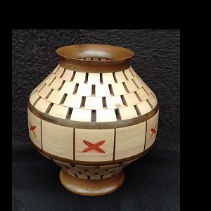 Open segment pot with inlays