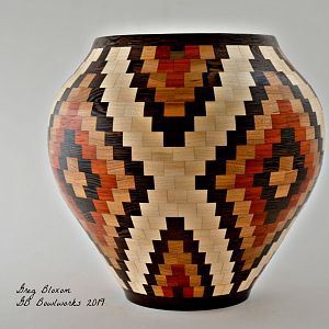Crisscross Vase