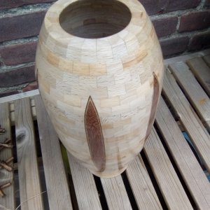 Vase beech 696 pieces
