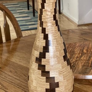 Zigzag vase