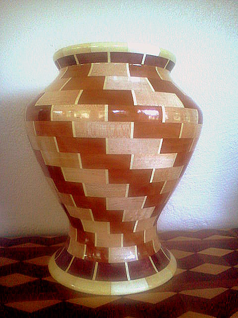 vase 1